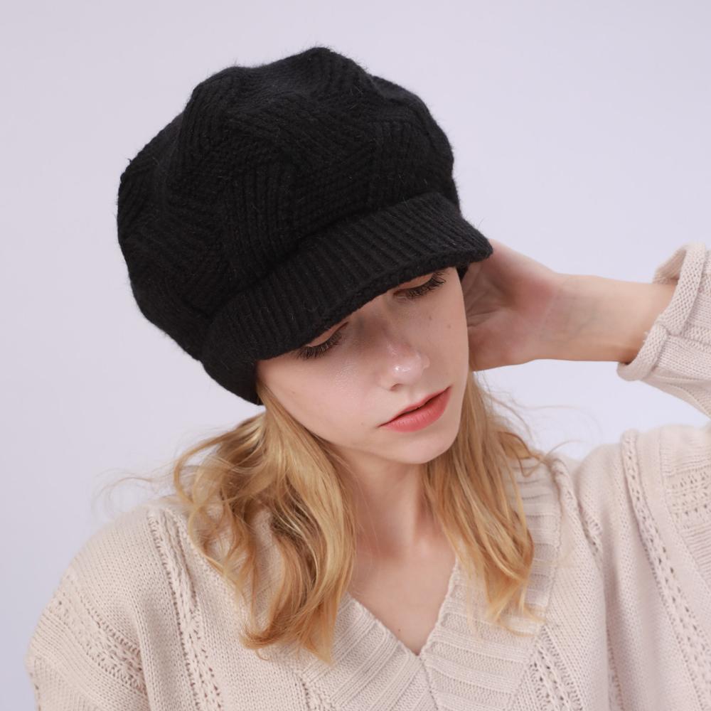 Chapeaux en laine tricotée Skullies, 1 pièce, bonnets de cyclisme en plein air en poils de lapin pour femmes, visières chaudes en polaire, couleur unie: Black