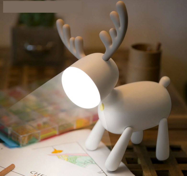 Nette Hirsch LED licht nacht lesen Karikatur lampe USB Ladung weiche silikon LED licht für schlafzimmer und büro verwenden