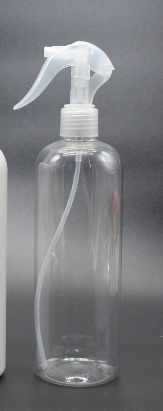 500ml Plastic Spray Bottles Trigger Water Sprayer with Fine Mist for Hairdressing Salon Home & Garden Use: 500ml transparent