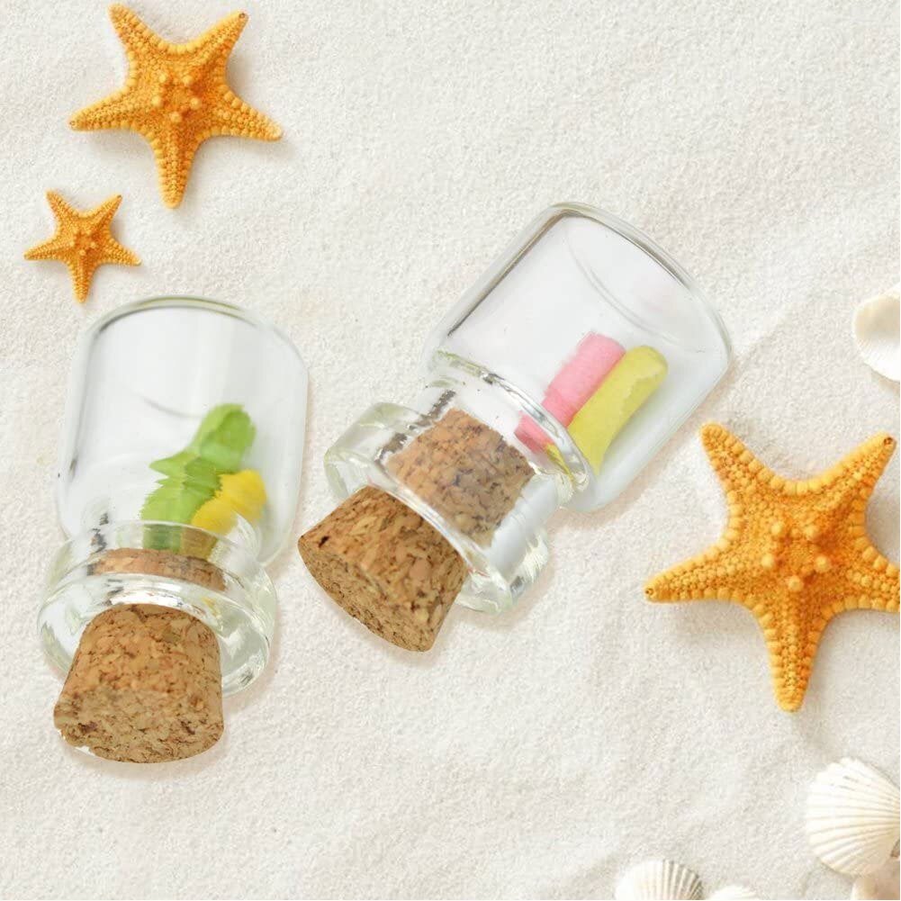 Mini botellas de vidrio de 0,5 ML, tapones de corcho delicados, botellas de deseos, botellas en miniatura DIY, frascos de vidrio pequeños bonitos, 50 Uds.