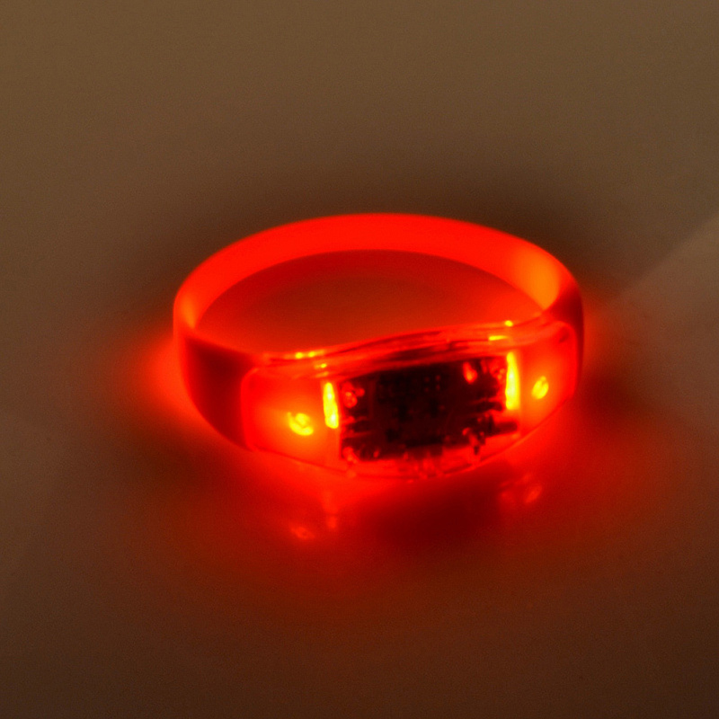 Pulsera luminosa LED, pulsera de silicona luminiscente con vibración de sonido, iluminación para , festivales y cumpleaños,: Rojo