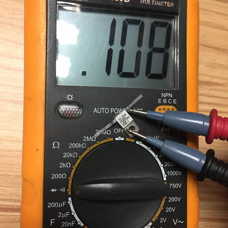 Verzwakker Flens Mount 20 Watt 04.25 Db 20 W 04.25dB 33-1001 100 Ohm DC-4.0 Ghz 33-1001-04.25 Rf Florida 33A100104.25F 100 Ohm