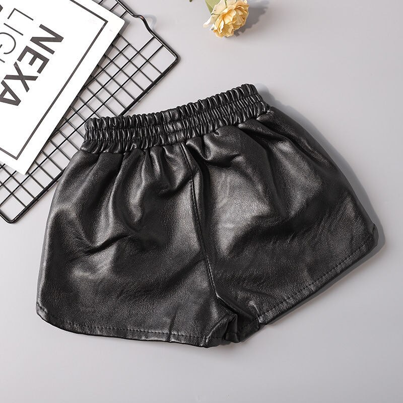 Pantaloncini in pelle Pu Cool estate 2021