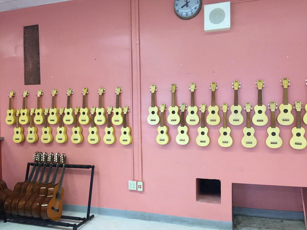 Heavy-Duty Jumbo Tool Holder U-Hooks for Garden Tools, Shovels, Rakes