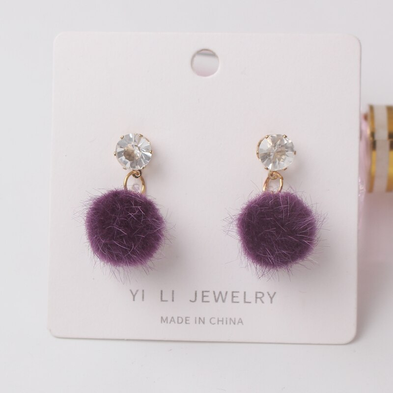 Pendiente colgante de bola de pelo dulce coreano para mujer, joyería de cristal rosa y rojo, personalidad femenina, Brincos de piel de felpa rosa Simple: Deep Purple
