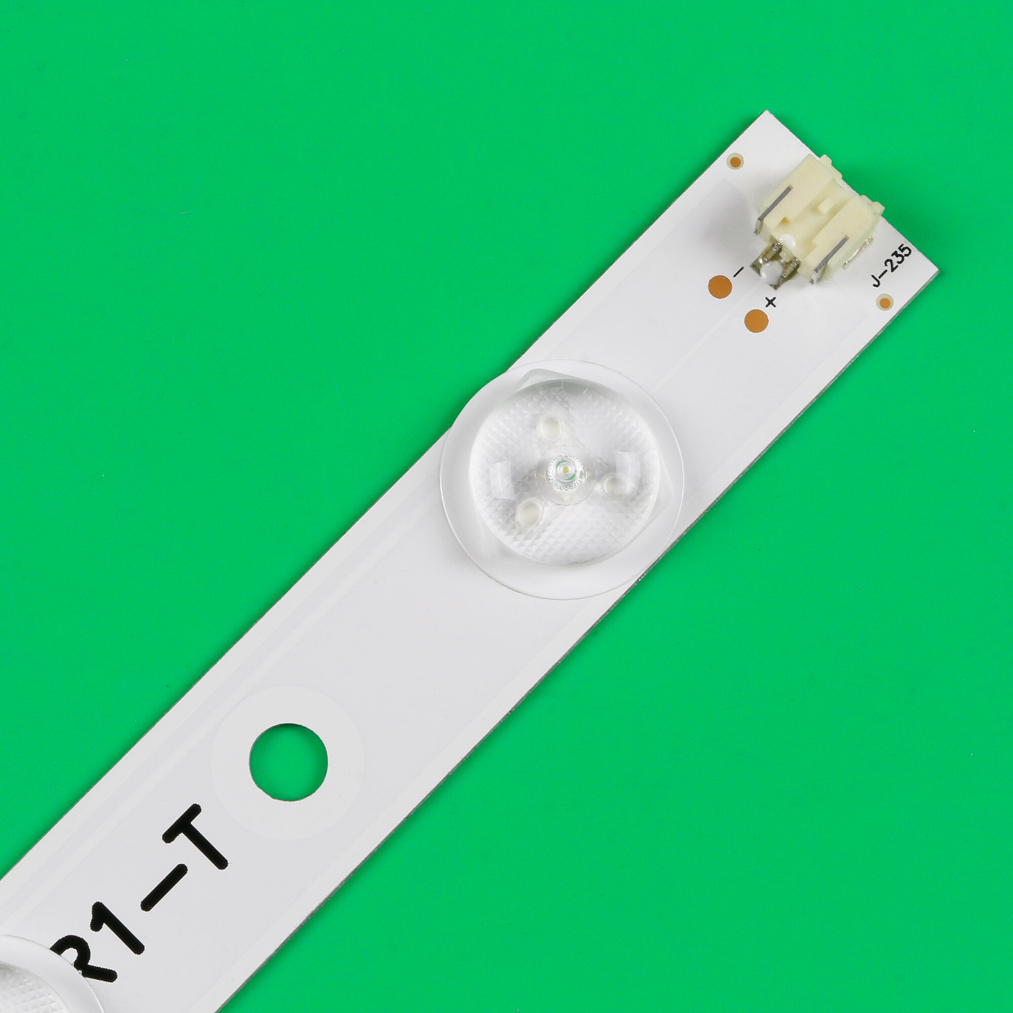 LED Backlight strip lamp For Toshiba 39" TV SVT390A12 39P2300D 39l2300D 39L4353RB SVT390A05 SVT400A94 TL400FSB1-S 40L2400D