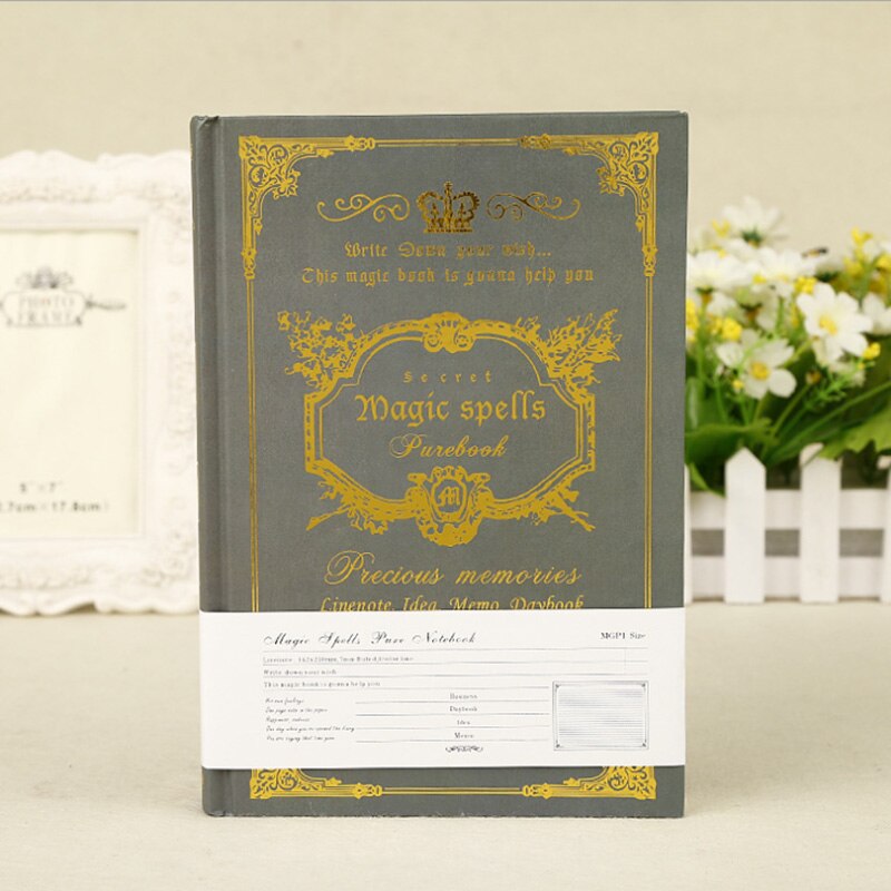 European thick retro magic book notebook stationery A5 thickened notebook diary book classical: Green