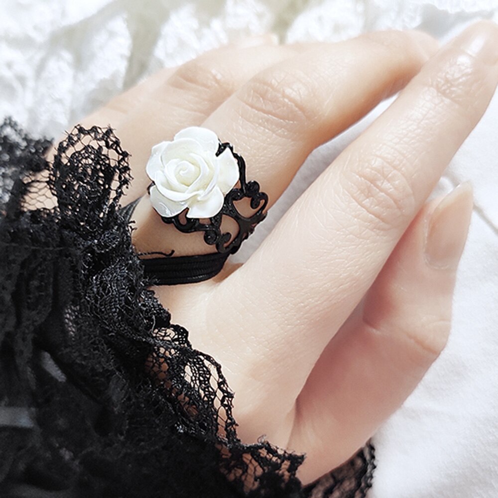 Gothic Style Wedding Rings Women Cool White Black Rose Hollow Couple Rings Club Party Vintage Accessories: White