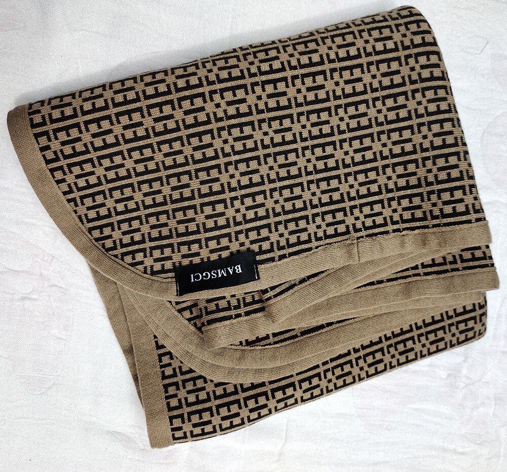 Manta de algodón de punto para niño y niña, manta de estilo de letras para bebé, doble Jacquard, aire acondicionado, nueva de de primavera y otoño: F Brown 01