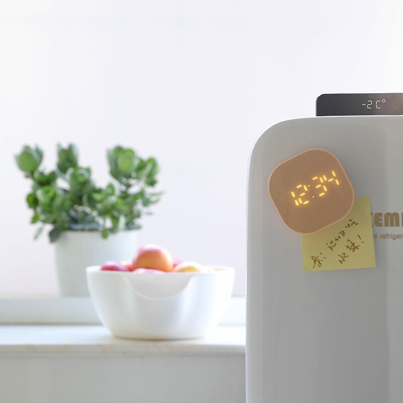 Ledet bordklokke frisk enkel skrivebordsklokke med slumrefunksjon stemmestyring digital elektronisk veggklokke med temperaturvisning