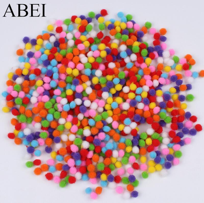 100 stks/partij Mix Kleuren Pompom DIY Handgemaakte Craft Furball Zachte Pluizige Pom pom ballen voor Wedding party Scrapbooking Woondecoratie: 8mm