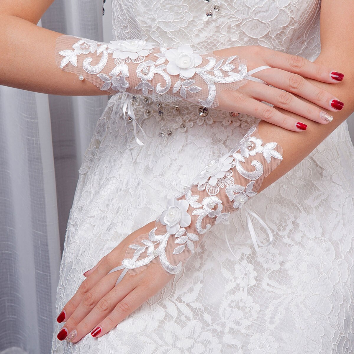 Elegantes guantes blancos de encaje Floral para mujer, guantes largos para novia, guantes de boda, accesorios para vestido de y banquete
