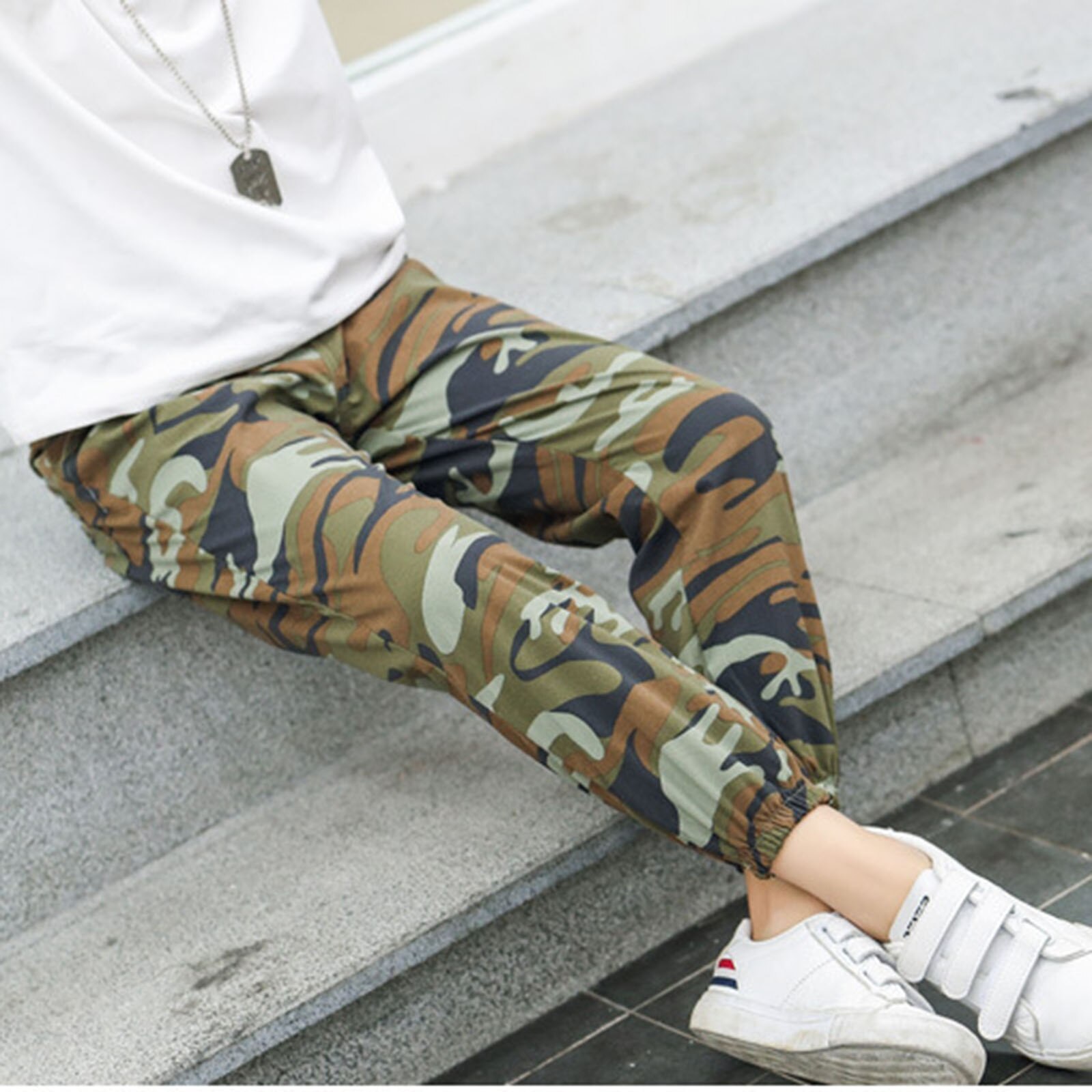 Pantaloni sportivi mimetici per ragazzi oyansi pantaloni Casual cintura elastica pantaloni larghi mimetici fasciati alla caviglia pantaloni in cotone per bambini primavera autunno
