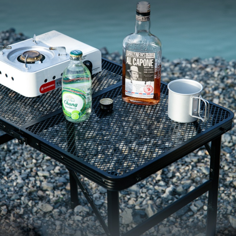Fällbart utomhusbord, bärbart picknickbord, campingbord i aluminiumlegering, rutnätsbord, slitstarkt och starkt bärförmåga