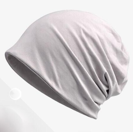 Casual beanie mænd kvinder forår sommer let tynd hat hjelm liner bomuld ansigtsmaske sports cykel hat åndbar: Lysegrå