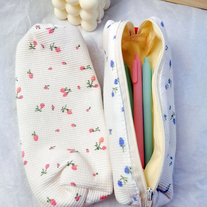 1Stck Kosmetik Tasche Blumen- Blumen Frauen machen-hoch Pinsel Beutel Fällen Nette Einfache Lagerung Taschen Studenten Bleistift fallen