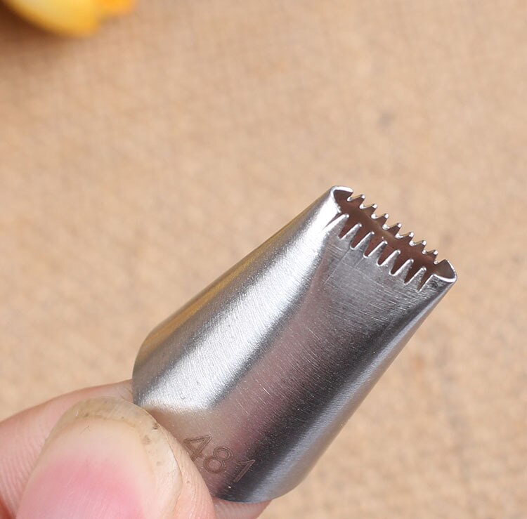 481# Double-Sided Serrated Mounting Pastry Tip 304 Stainless Steel Pastry Tube Pastry Tip Baking DIY Cake Tool Small Number