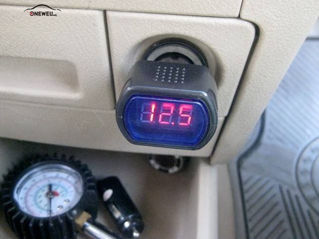 2 In 1 Voltmeter Meter Auto Battery Monitor Voltmeter Thermometer Sigarettenaansteker Voltage Panel Meter