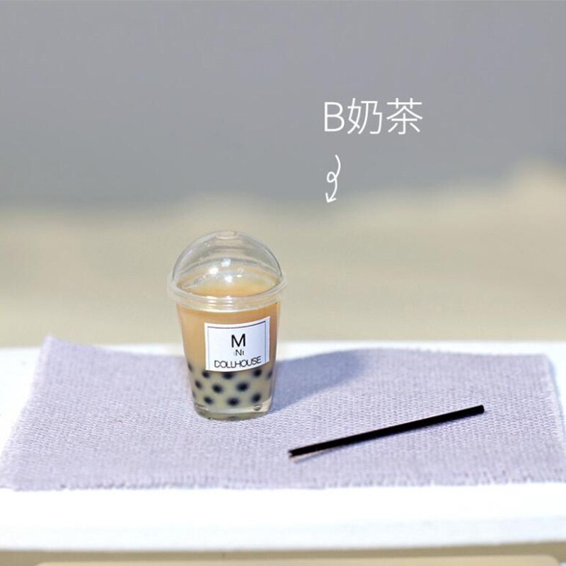1 stk dukkehus miniature mad 1/12 skala mini latte boble mælk te model drikke til blyth ,ob11 1/6 dukke køkkenindretning legetøj: B