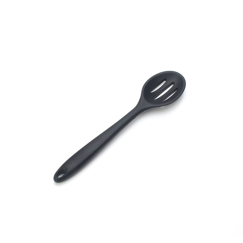 5-13 Pcs Siliconen Koken Tools Keukengerei Set Accessoires Met Opbergdoos Tong Spatel Met Houten Handvat Anti-aanbak kookgerei: Black Slotted Spoon