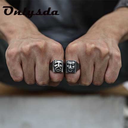 316L Stainless steel Men&#39;s Retro Gothic Biker Punk Vintage Ring Smile Face Mask Helmet Nordic Pagan Viking Jewelry OSR263