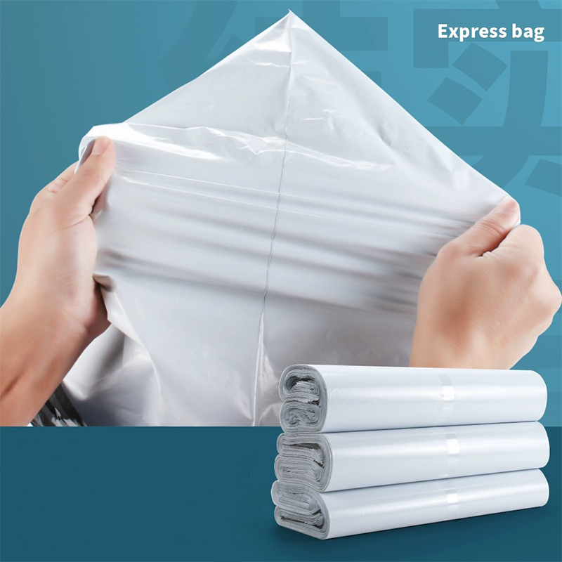 50 Pçs/lote Grátis Envelope sacos de Plástico Envelope Expresso de Sacos de Armazenamento De Cor Branca Sacos De Discussão Auto Selo Adesivo Saco do Correio