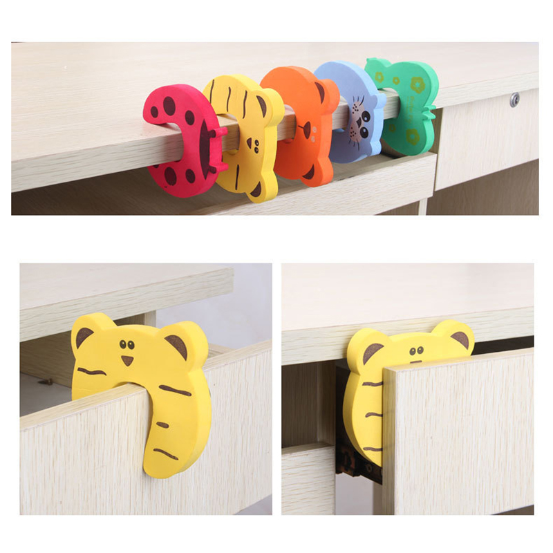 5Pcs/Lot Baby Safety For Newborn Furniture Protection Card Door Stopper Security Cute Animal Care Child Lock Finger Protector