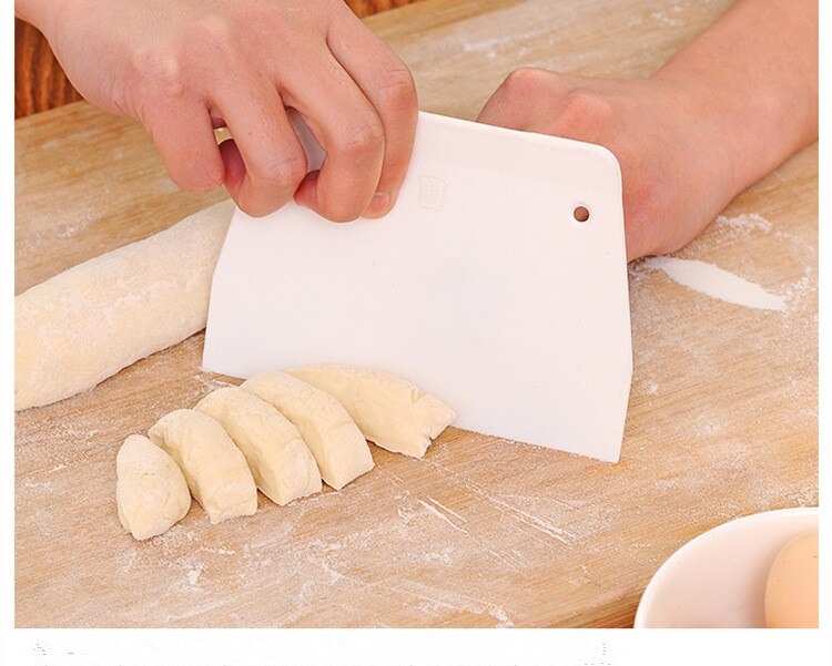 1pc plastik wienerbrød dej cutter trapezformet bagning spatler wienerbrød cutter skiver kage brød pasty værktøjer  lb 145