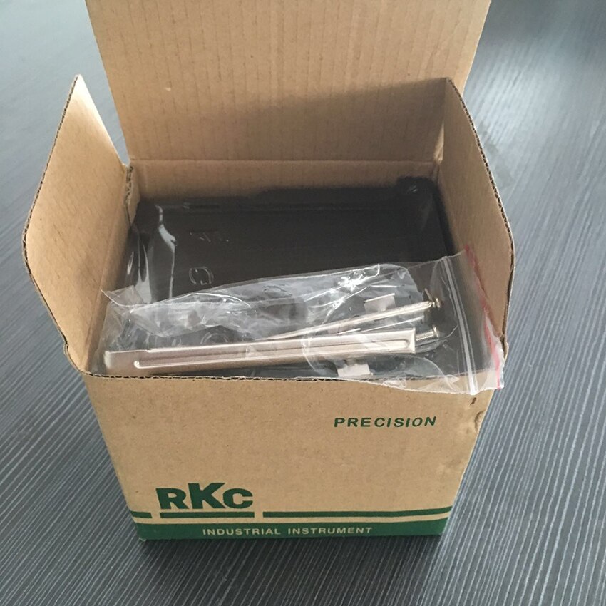 Industrial Temperature Controller RKC REX-C900 Temperature Controllers