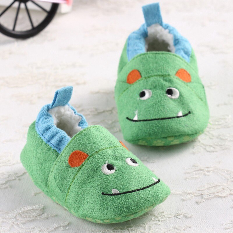 Zapatos de algodón para bebé recién nacido, zapatos de primavera bonitos de animales para bebés y niñas, zapatos clásicos de suela blanda para bebés, primeros caminantes