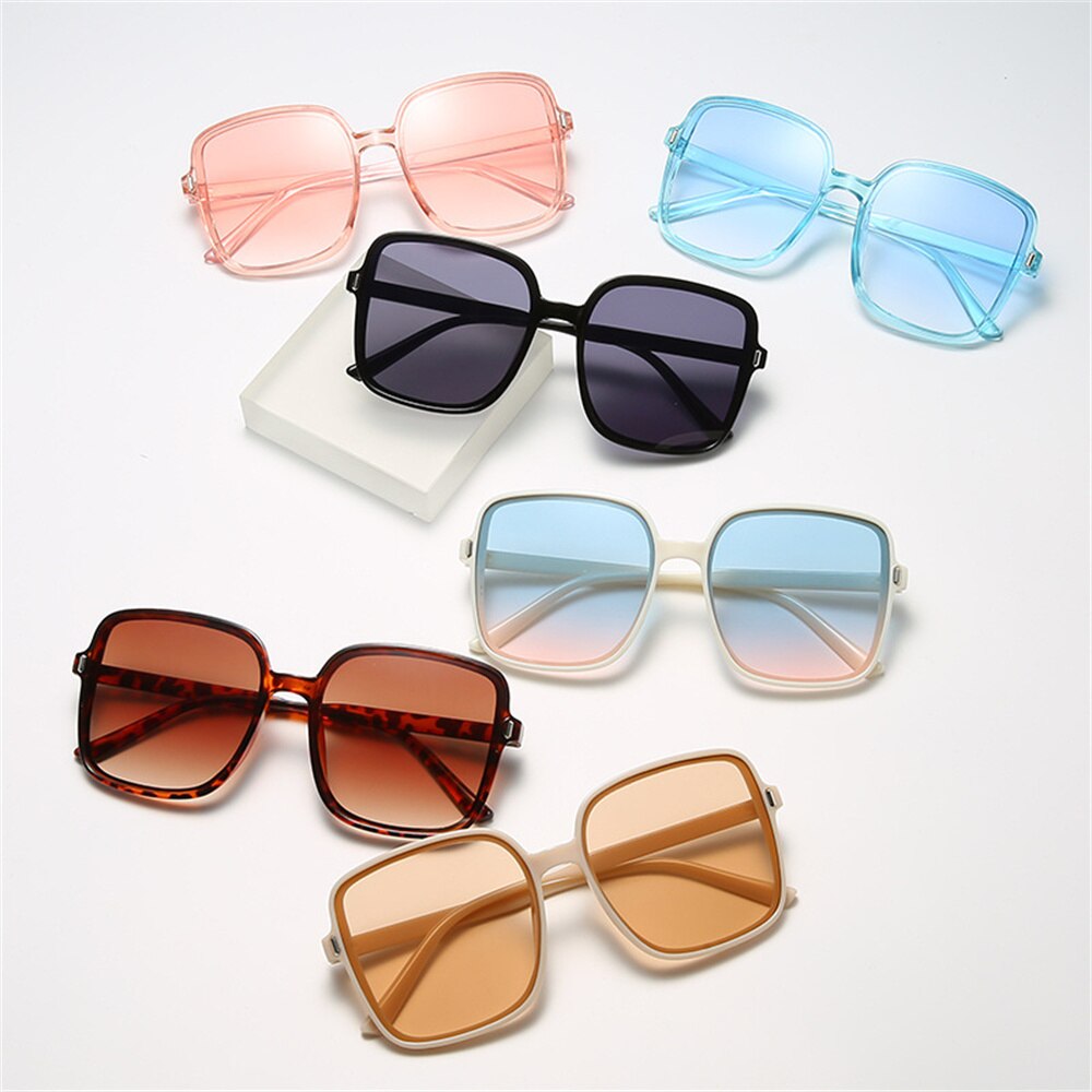 Vierkante Zonnebril Voor Vrouwen 2022 Oversize Dames Uv-bescherming Plastic Jelly Zonnebril Luxe Mode Brillen Voor Auto