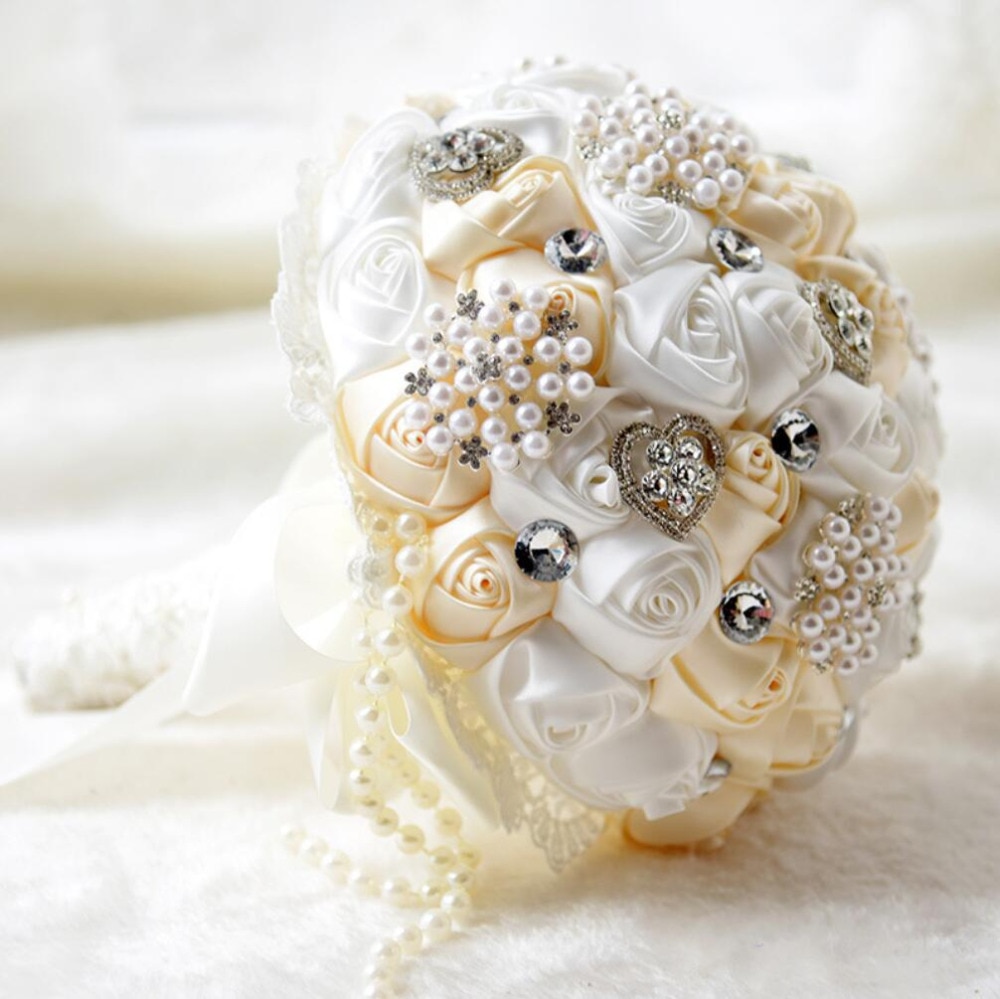 AYiCuthia Pearl Wedding Flower Bridal Bouquets Crystal Sparkle bouquet Bride Bridesmaid Wedding Bouquet S69