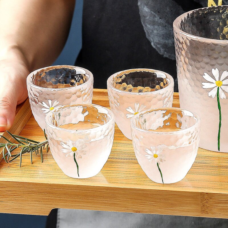 Copa de vino pequeña de Daisy Cloud, frasco de cadera, vaso pequeño de uno o dos usos, vaso de bebidas alcohólicas, utensilios de vino: 4 pcs