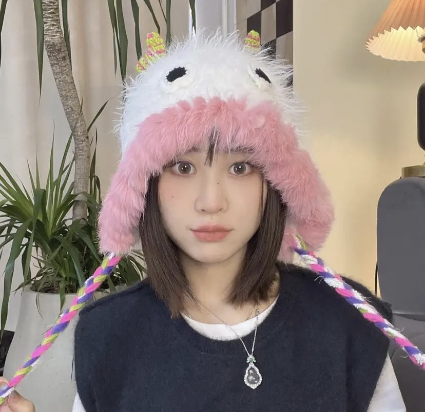 Little Monster Cap Cartoon Harige Hoed Warme Wollen Feest Outdoor Mode Schattig Zoet Reizen Meisje Hart Herfst Winter Dames: Army Green