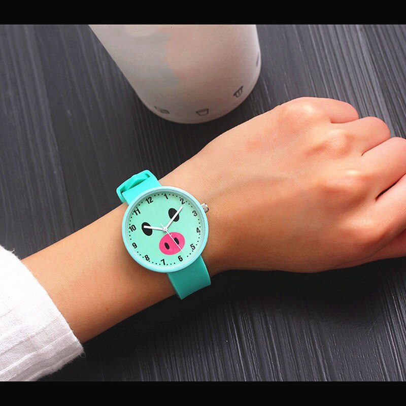 Women Quartz Watches Silicone Strap Jelly Wristwatch Waterproof Ladies Candy Color Simple Style Ultra-thin Round Clock: Green