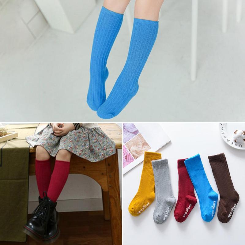 Kinder Kinder Kalb Socken Einfarbig Gleitschutz Atmungsaktive Baumwolle Haufen Haufen Socke Verpackung und Transport von OPP Taschen