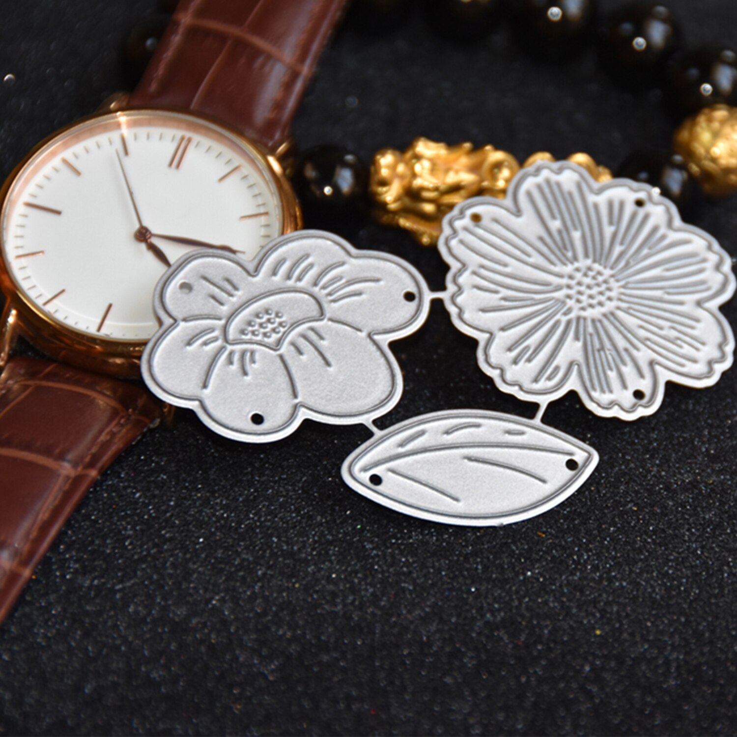 Metal Cutting Dies For DIY Scrapbooking Embossing Paper Wedding Cards Die Cuts Photo Album Making Craft Template Decor Crafts