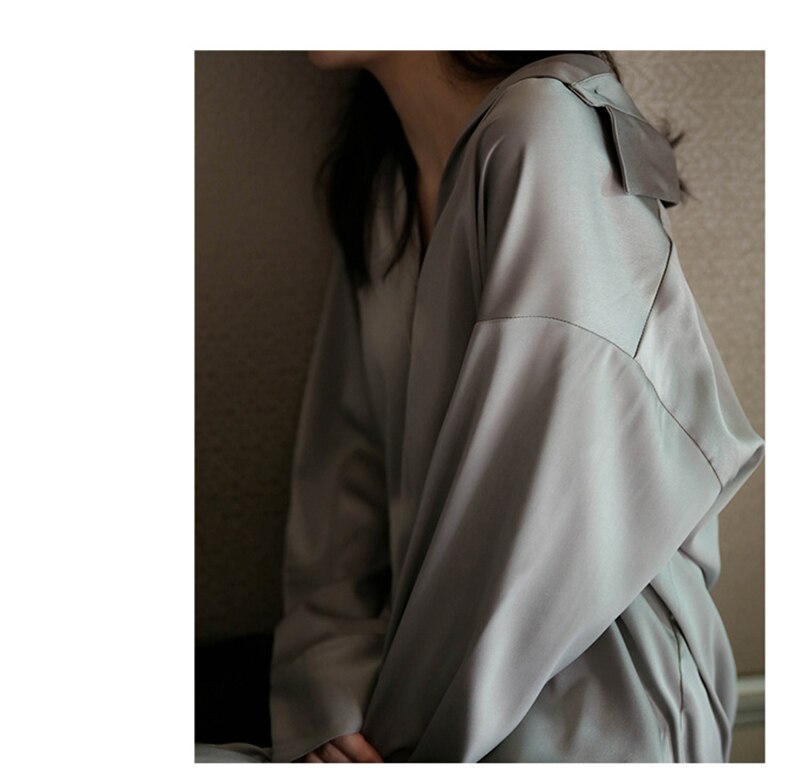 Aecu dam blusar långärmad retro turn down krage blus siden satin lös skjorta dam randig tunika plus size