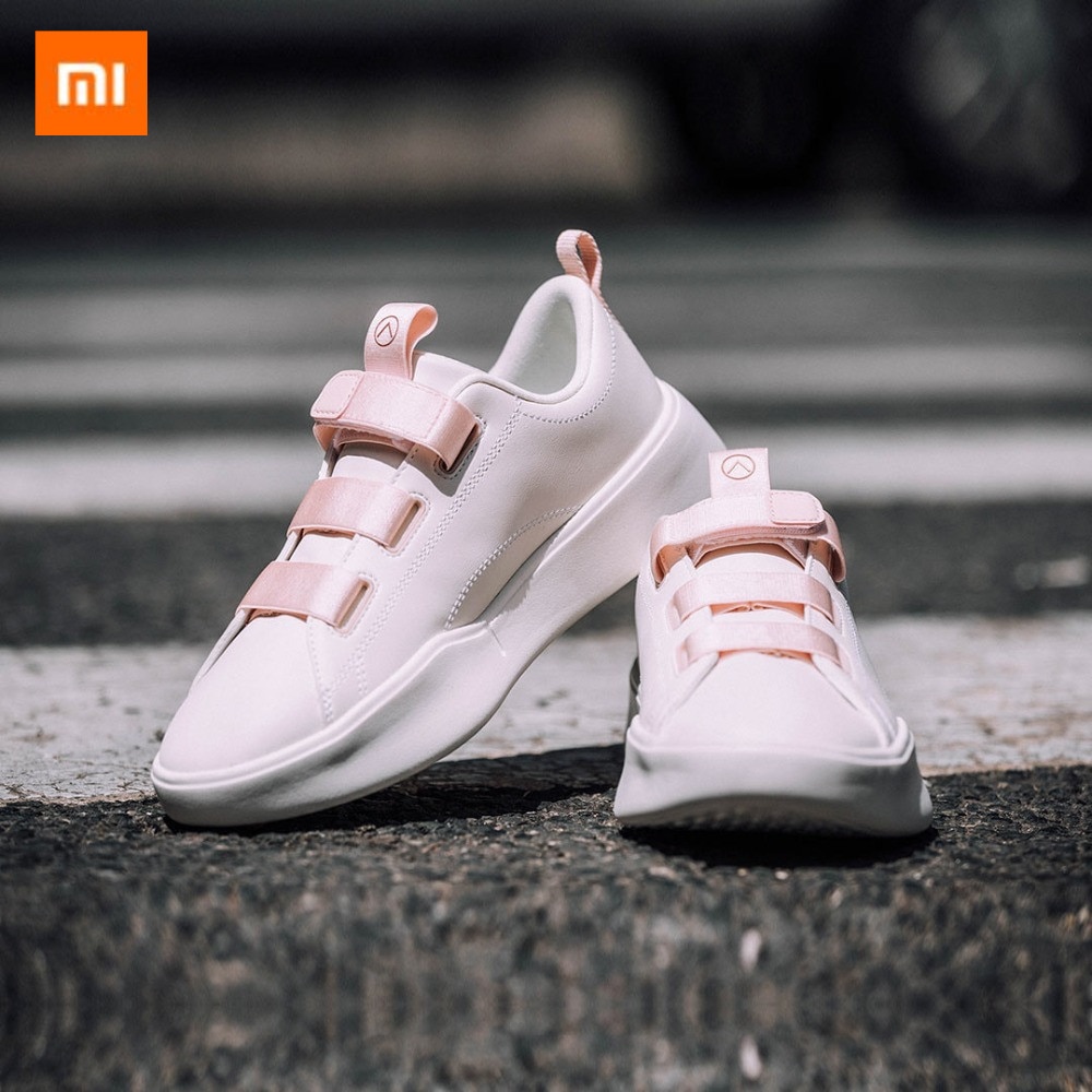 Xiaomi thick bottom woman sneakers light and soft leisure sports shoes