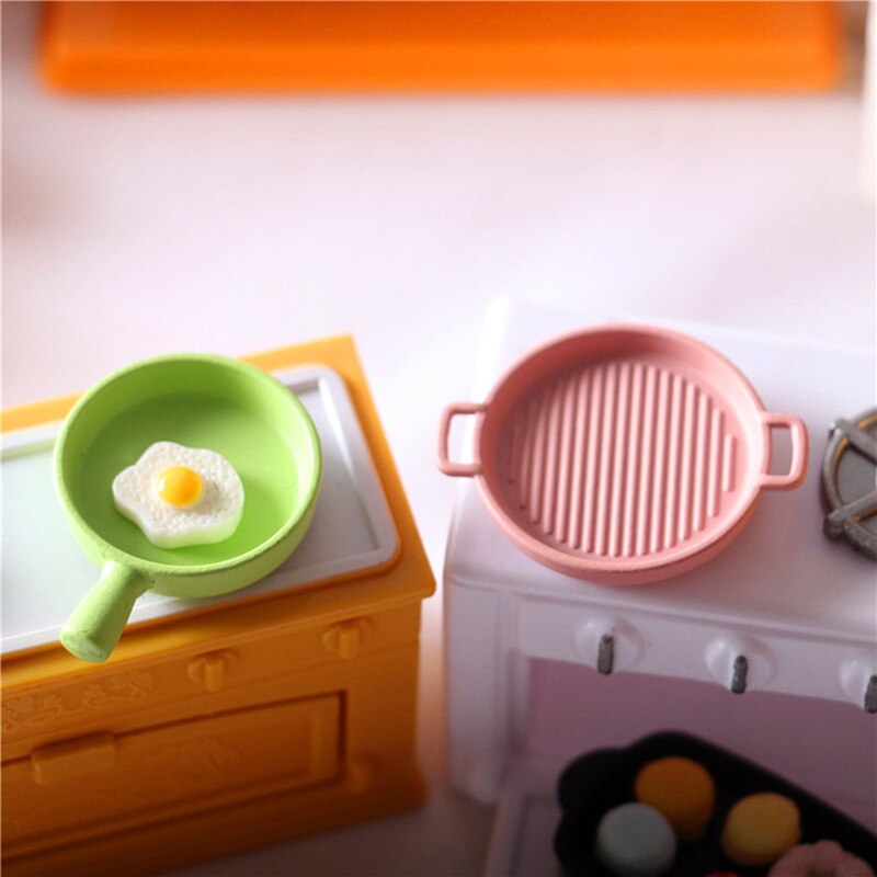 4 Pcs/Set Doll House Baking Pan Japanese Steak Pan Miniature Kitchen Model Doll House Accessories