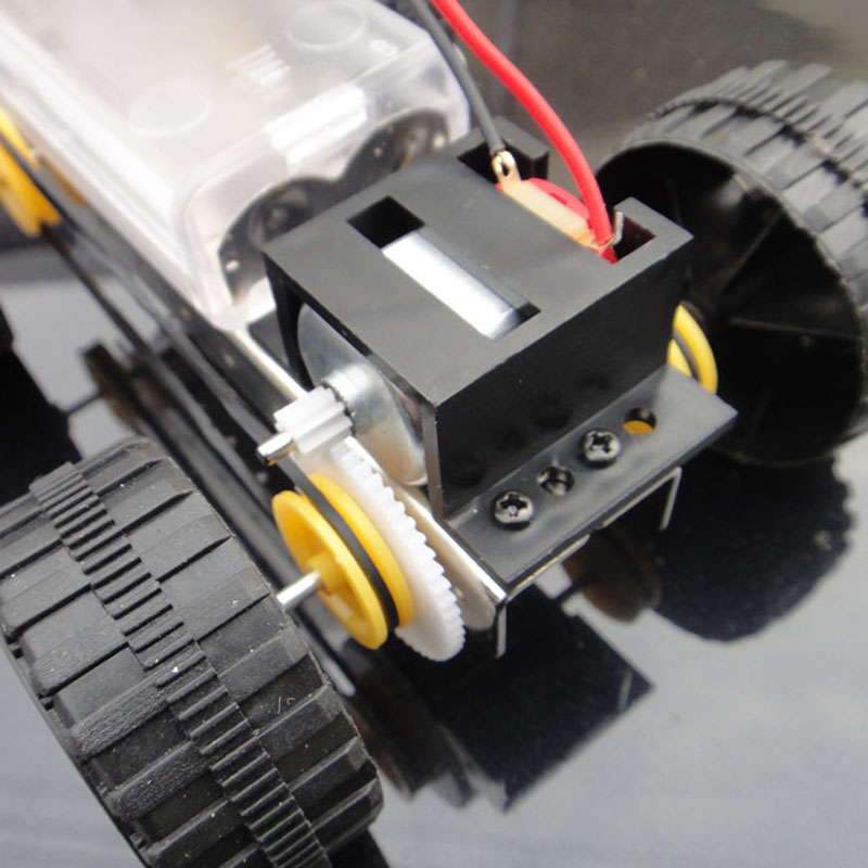 F17924 samodzielnego montażu DIY mini zasilany z baterii metalowy samochód zestaw modeli robić składania 12*8cm 4WD inteligentny robot samochód zbiornik podwozie RC zabawki