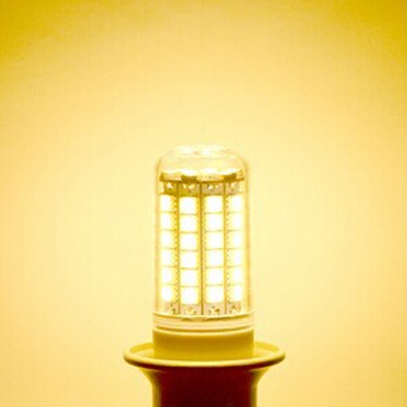 m-s-r-lamba-enerji-tasarrufu-ac-220v-led-lamba-e27-15w-5050-69-led-ev