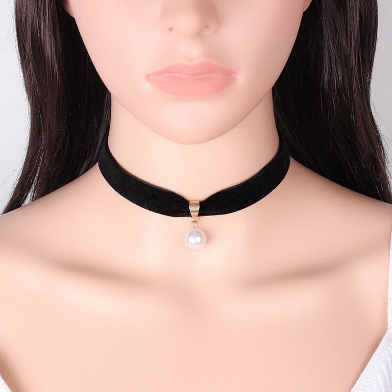 Moda czarny aksamitny choker naszyjnik z wisiorek z imitacją perły biżuteria w stylu klasyczny gotyk kołnierz ortopedyczny Harajuku chokers XX129