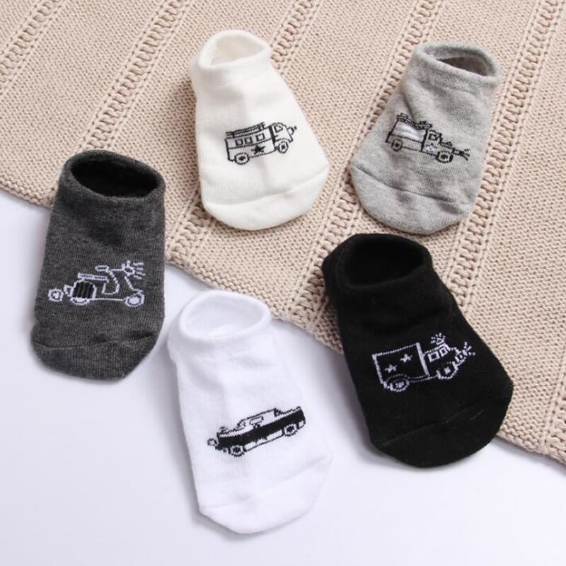 Spring and summer children's socks cartoon car big eyes smiley children's combination invisible boat socks