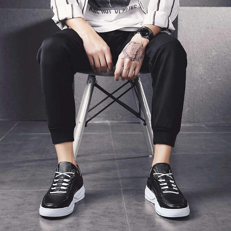 Åndbare hombre mesh sneakers arbejde afslappet mand sneaker sko zapatillas på sikkerhedssko blade sko herre zapatos komfortable
