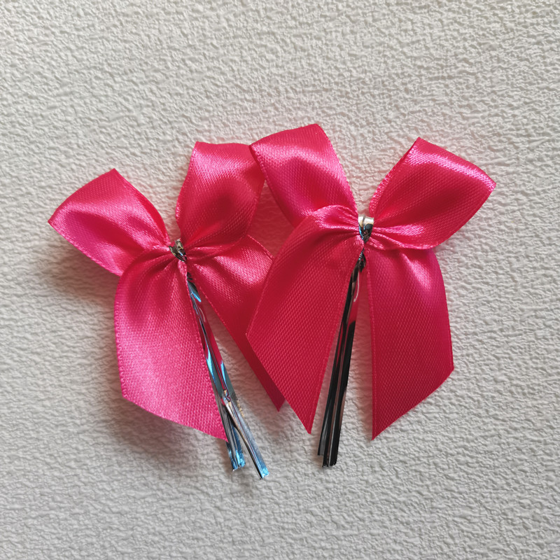 100pcs Multiple Colors Satin Ribbon Bowknot Sealing Wire Bakery Packing Birthday Party Bows For Wedding Decoration 6CM