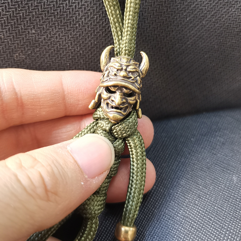 Japanese Eagle Nose Samurai Helmet Brass Knife Bead Brass Woven Paracord Lanyard Pendant Outdoor EDC Umbrella Rope DIY Accessory