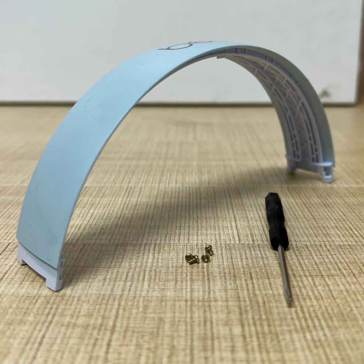 Diadema de plástico superior Original para Beats Studio 3 studio3, repuestos para reparación de auriculares, piezas de repuesto combinadas con tornillos: Azul cielo