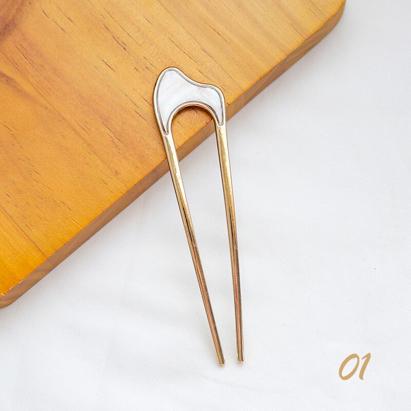 Bastoncini per capelli Vintage tornante femminile fatto a mano etnico elegante lega a forma di U bastoncini per capelli perni Hairwear Retro sposa Clip di capelli gioielli: 01