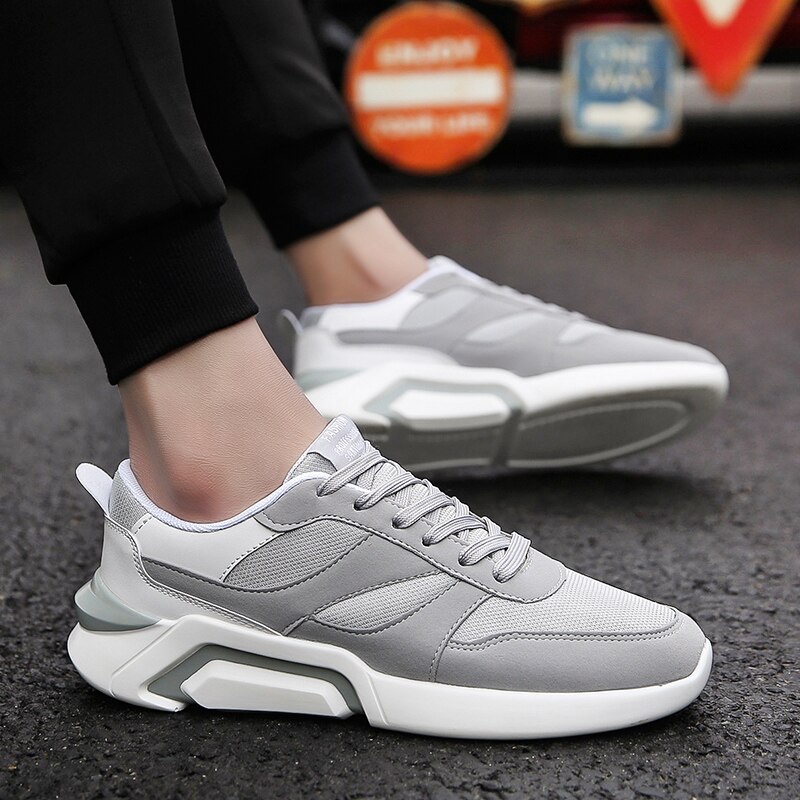 Style Fly Breathable Korean-style Students Casual Shoes Men Outdoor Sports Running Shoes Casual Sneakers Wear-Resistan